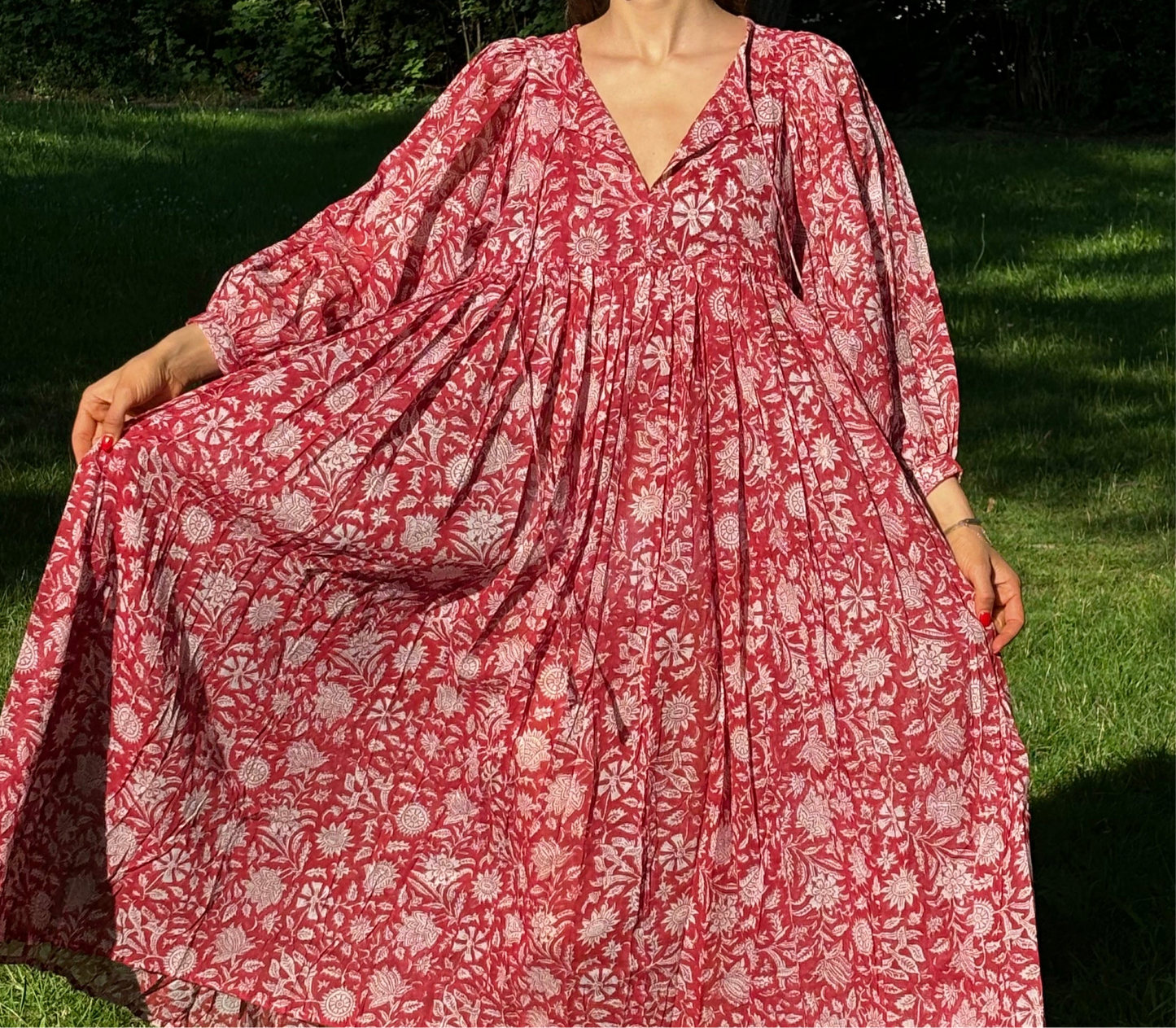 Ausverkauft Classic Maxi Scarlet Dress