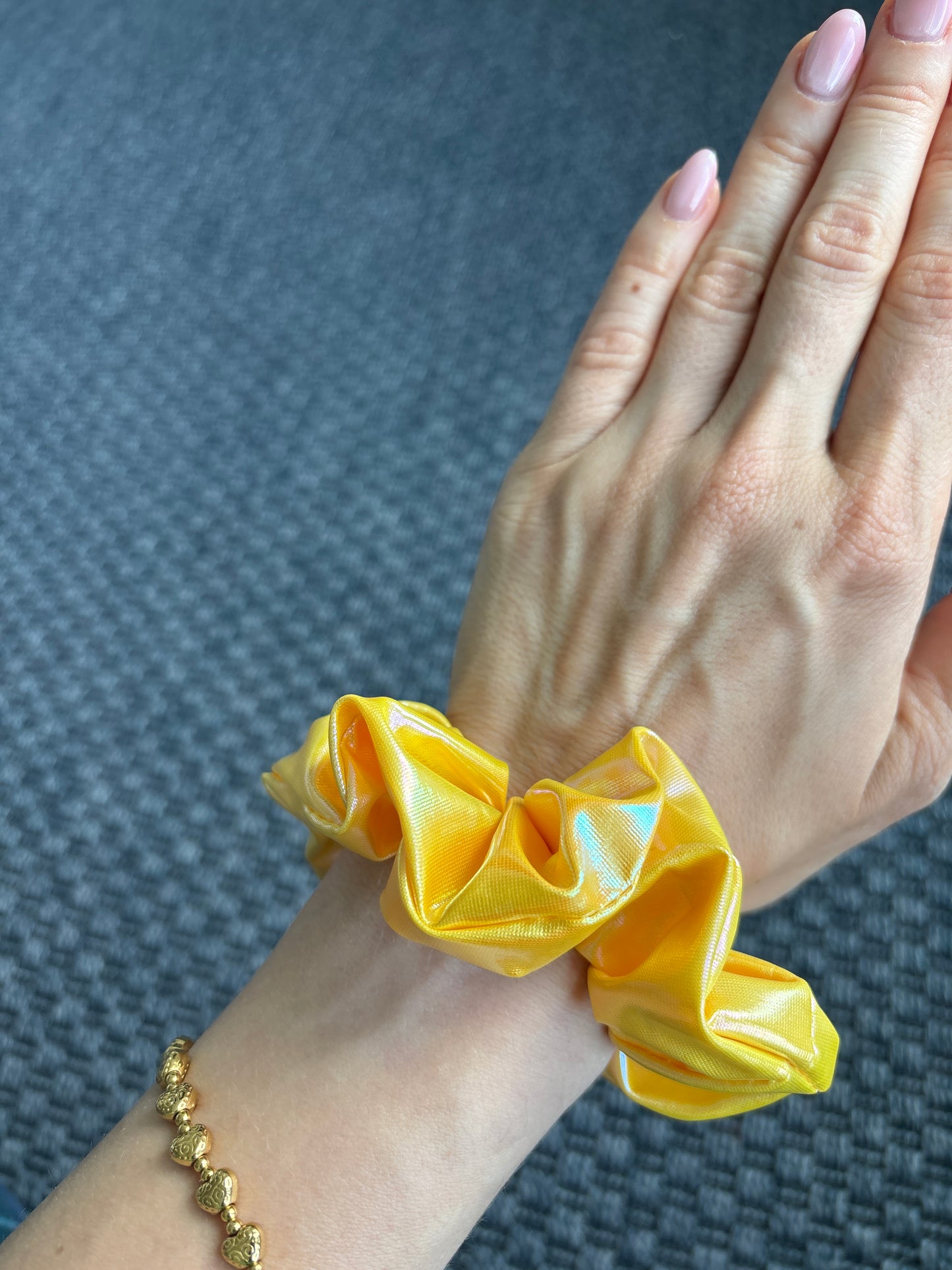 Fidget-Scrunchies Click for more Colours