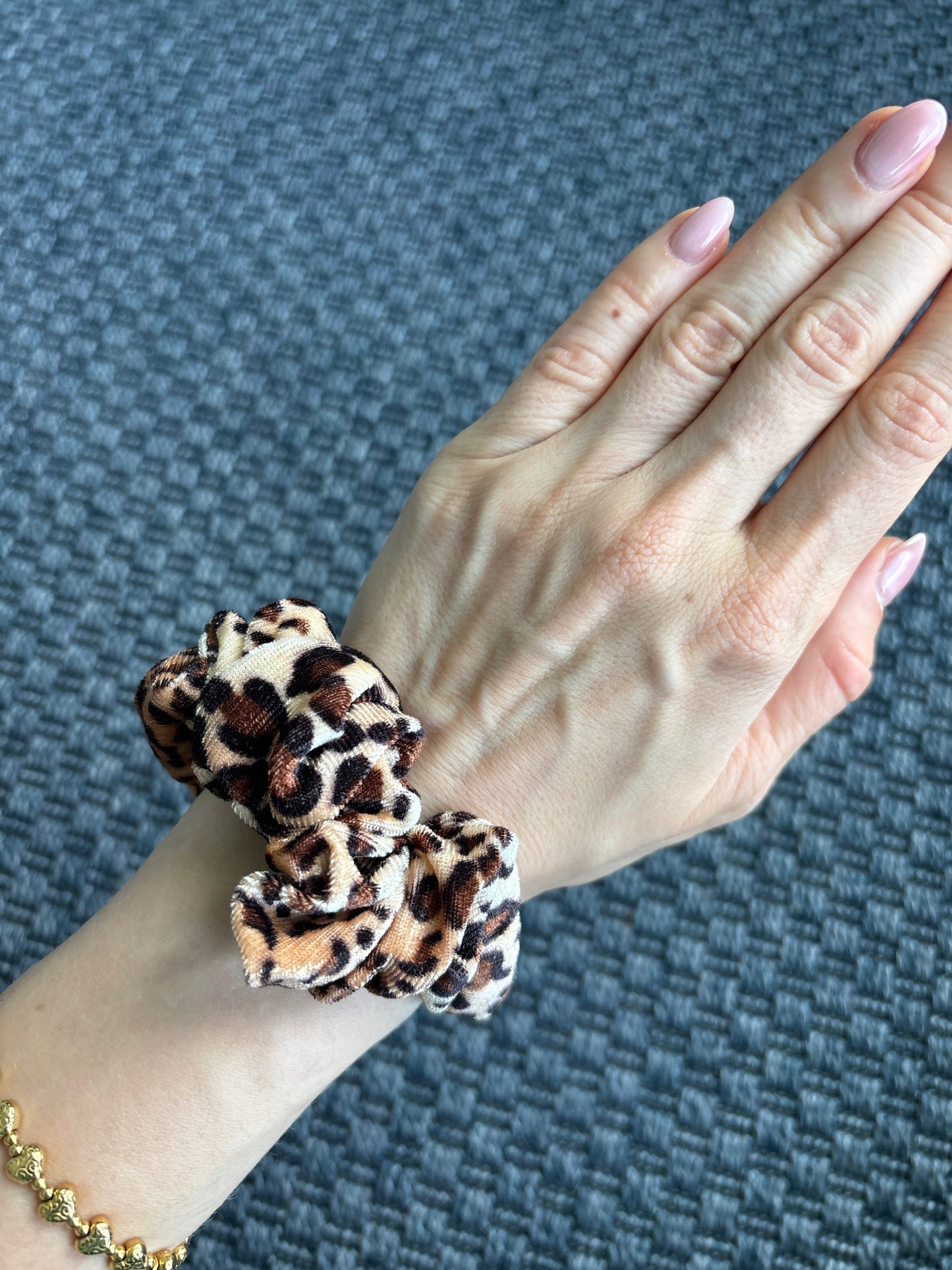 Fidget-Scrunchies Click for more Colours