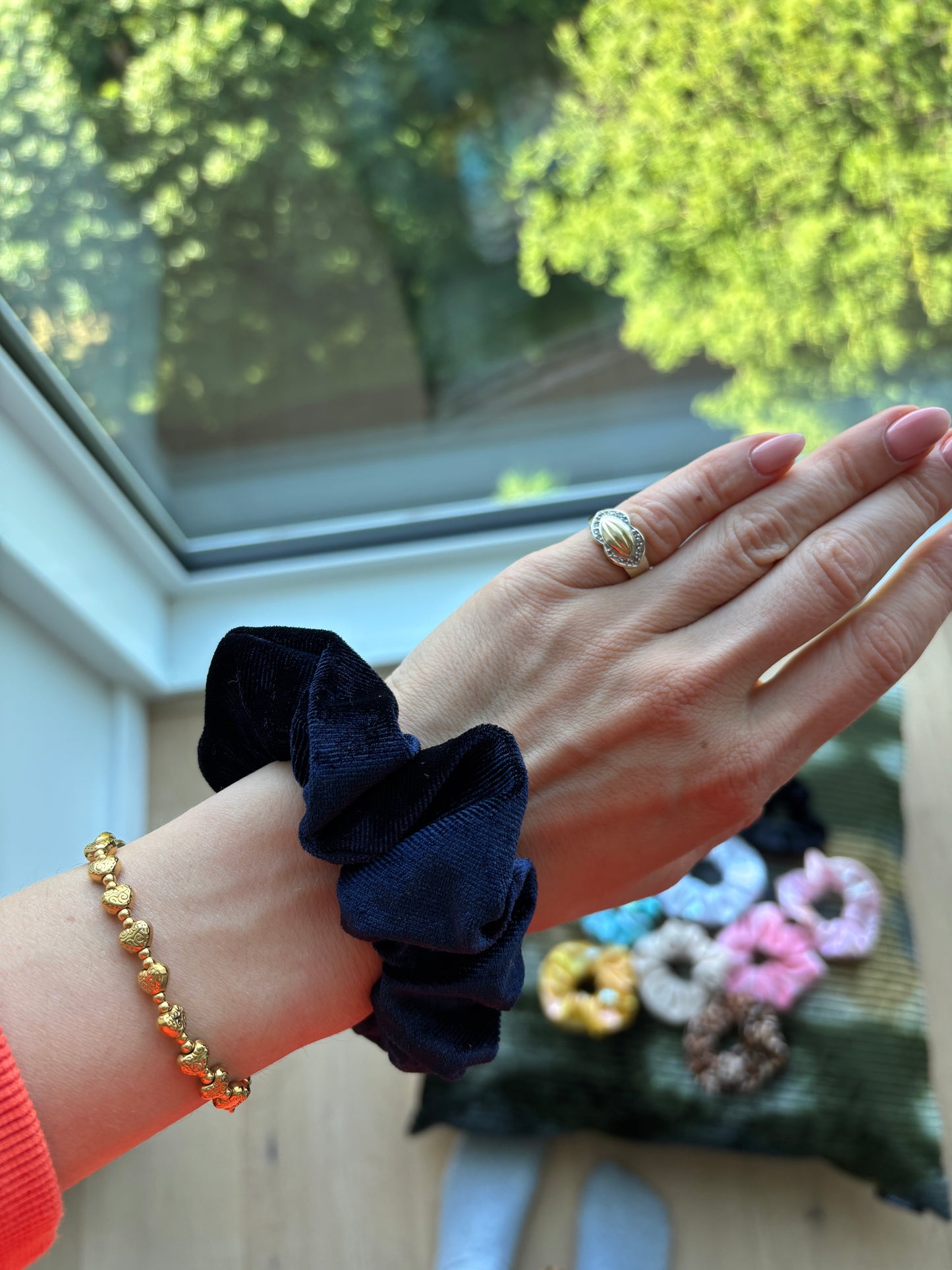 Fidget-Scrunchies Click for more Colours